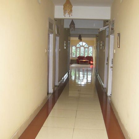 Hotel Blue Moon Guwahati Exterior foto